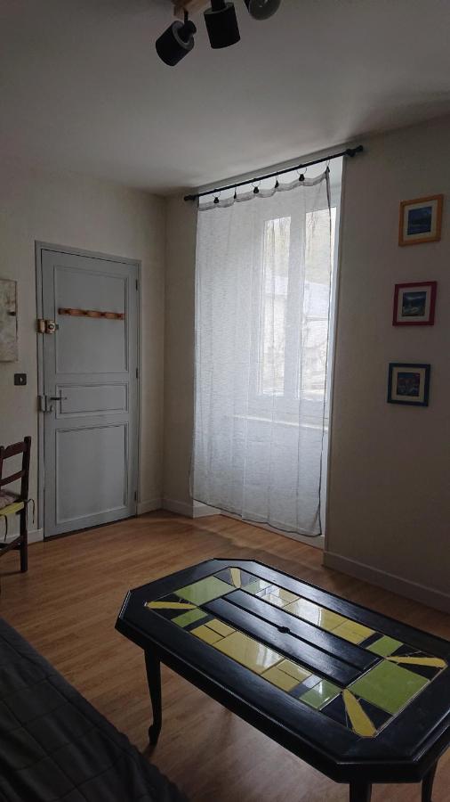 Appartement Dans Ancienne Maison Pyreneenne. Cadéac Zewnętrze zdjęcie